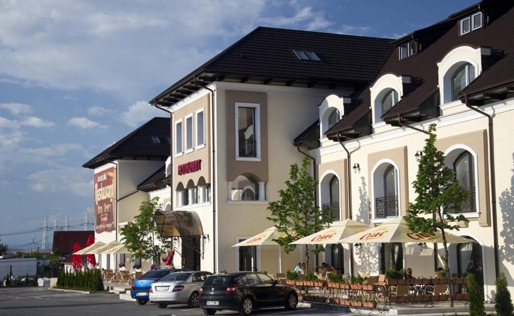 布拉索夫 汉努尔多奈斯旅馆酒店 外观 照片
