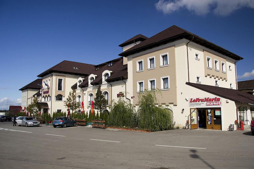 布拉索夫 汉努尔多奈斯旅馆酒店 外观 照片